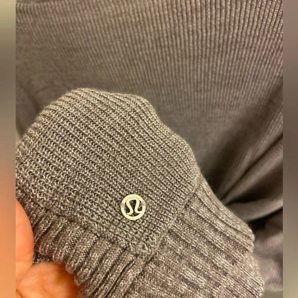 Lululemon Pullover Poncho Light Purple One Size - Picture 2 of 2